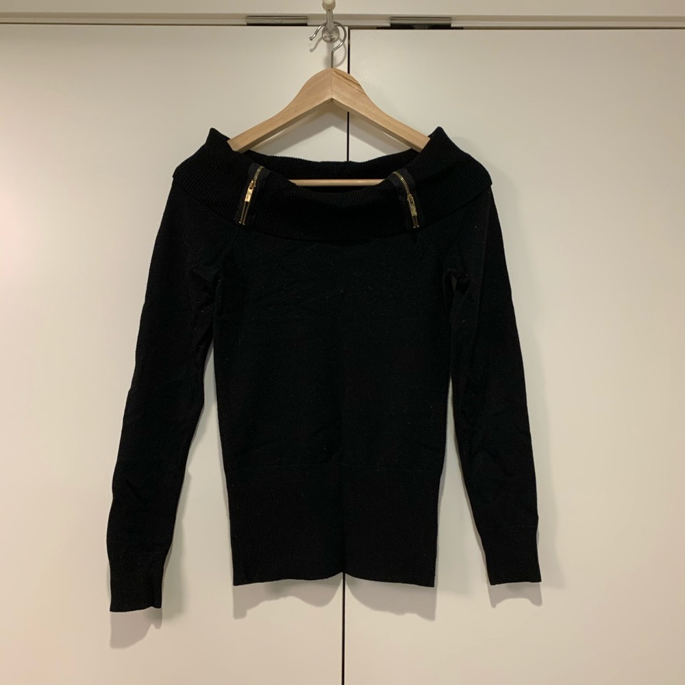 🤩brand new🤩Guess sweater top